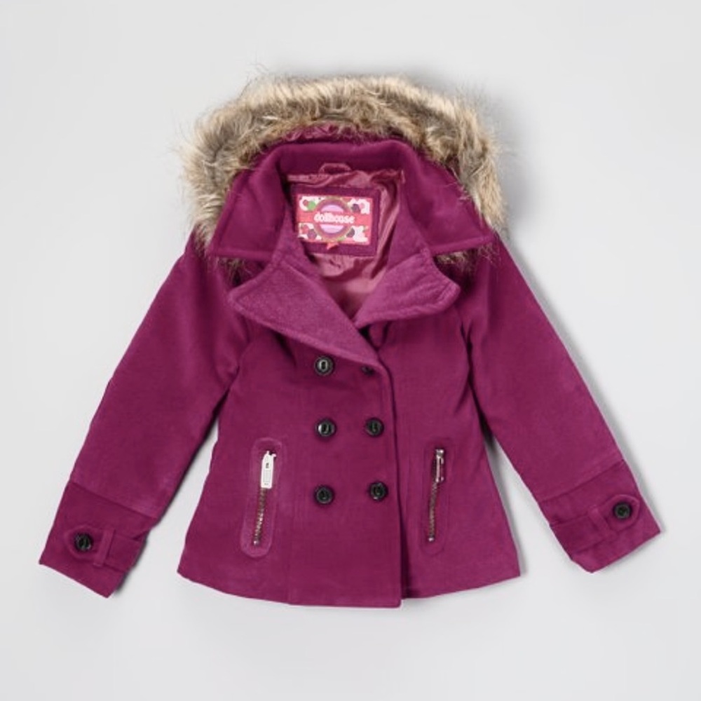 Girls pea coat by Dollhouse is in excellent condition. Size 2t